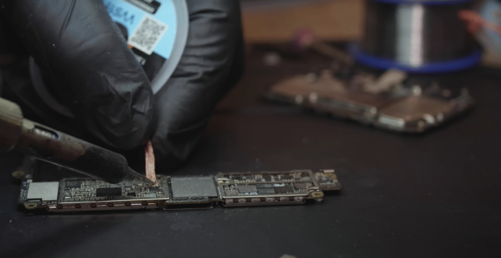 what is eSIM, what is eSIM card, what is eSIM in iPhone