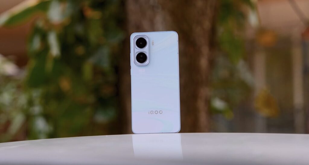 iQOO Neo 11 भारत में खरीदना चाहिए या नहीं